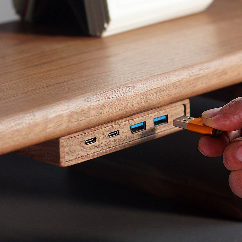 موزع USB 3.2 مع حامل ذاتي اللص - مراجعة Monitor Riser Wood وسعره