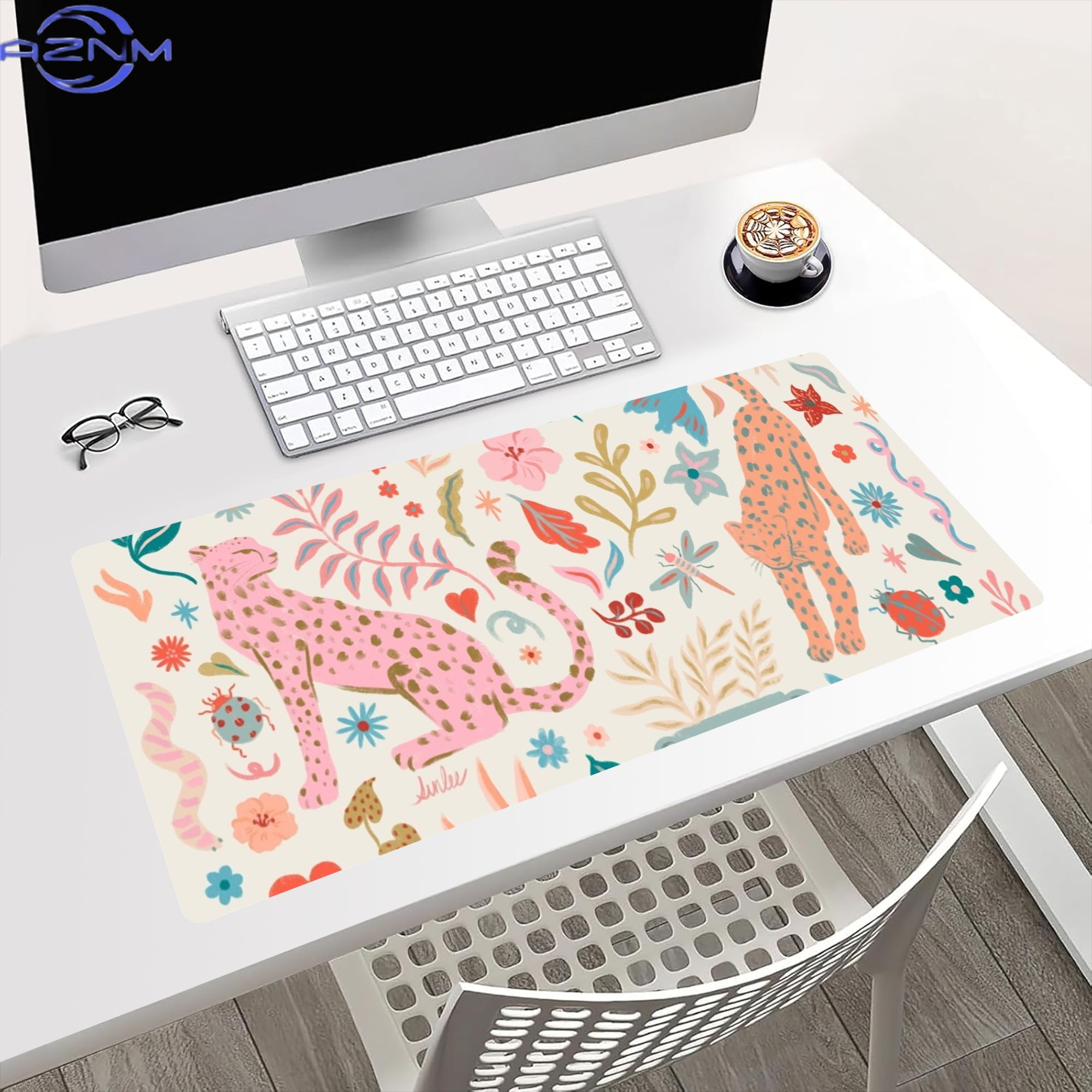 لوحة مفاتيح كبيرة بأحجام مختلف - مراجعة Jungle Desk Setup وسعره